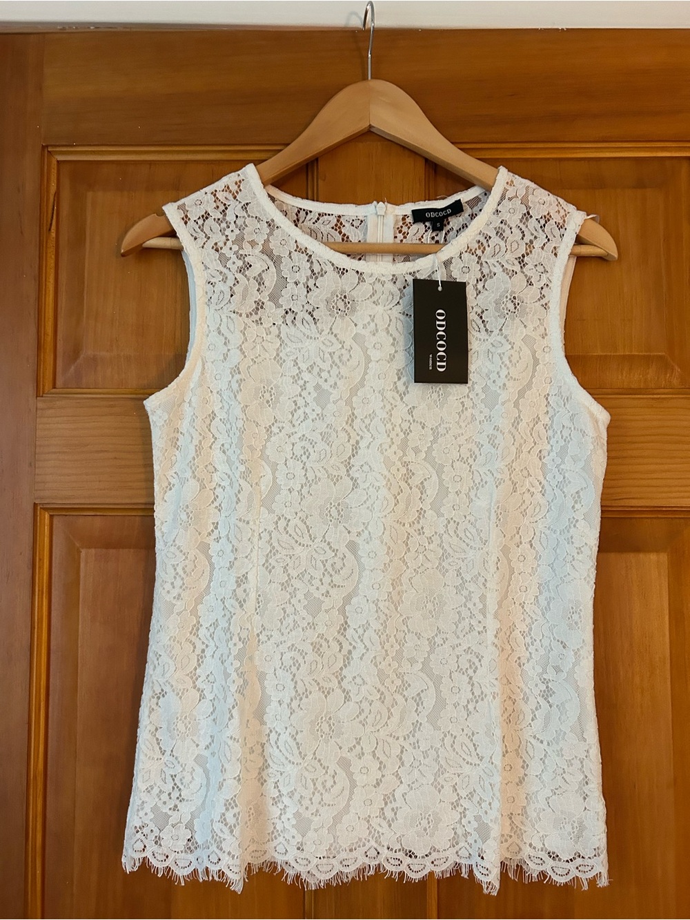 Sleeveless Lace Top